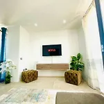 Smeralda Sea View - Luxury אולביה